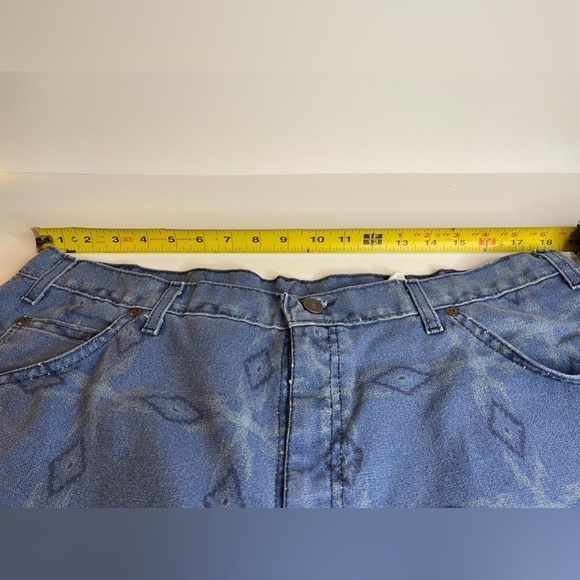 Vintage Sostanza Made in USA Distress Denim Shorts Aztec Pattern | Size 38 Men’s - Picture 3 of 8